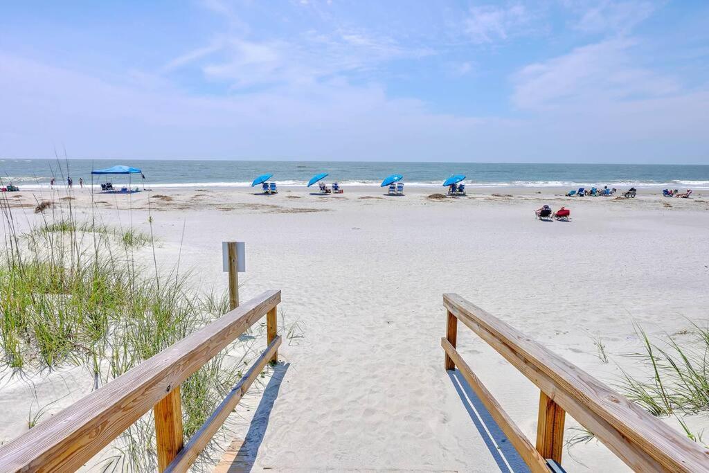 New Listing! Seagrove Villa 3A - Luxurious Ocean View! Isle of Palms Exteriör bild